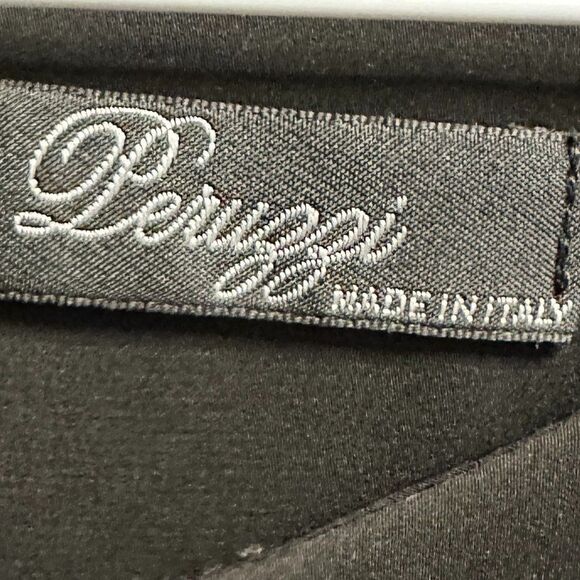 EUC Black with Asymmetrical hem, made in Italy size 38 - Picture 5 of 6